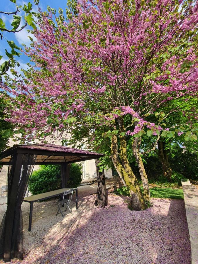Saint-Jean-de-Liversay Maison Laurenza 2 Chambres D'Hotes מראה חיצוני תמונה